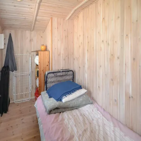 Two-bedroom Holiday In Holiday home *
