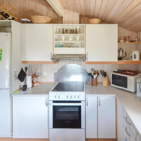 Two-bedroom Holiday In *